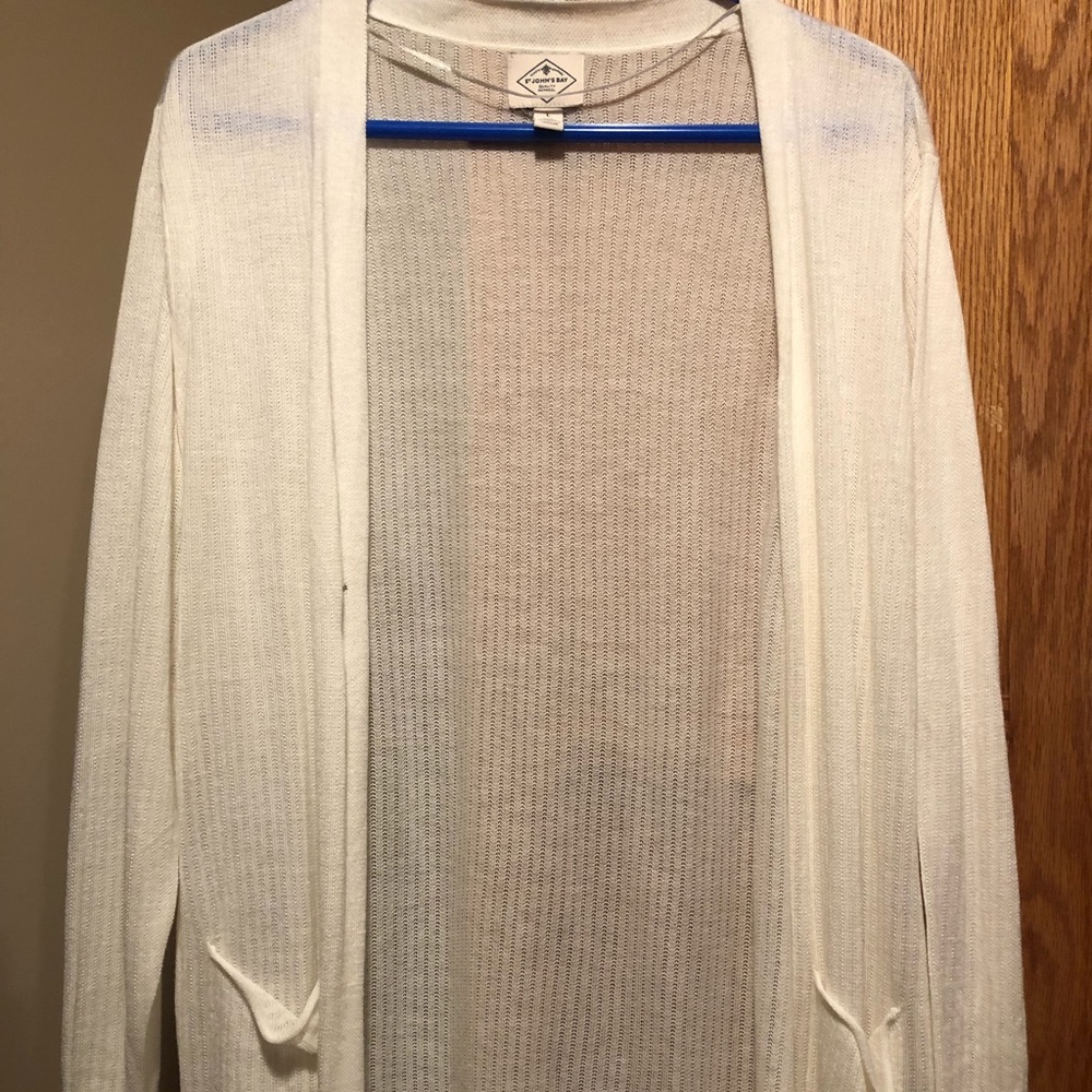 L white cardigan